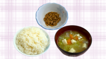 朝　ごはん・納豆・野菜のみそ汁