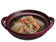 【ホテルカデンツァ東京「白楽天」】練馬大根とポークスペアリブの土鍋スープ