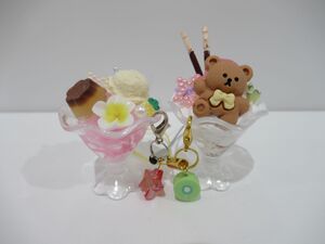 シリコンで作るミニパフェ