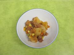 練馬じゃがいもと鶏肉の揚げ煮の写真