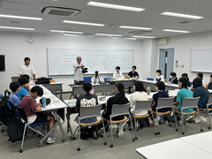 機材取扱いの練習の様子1